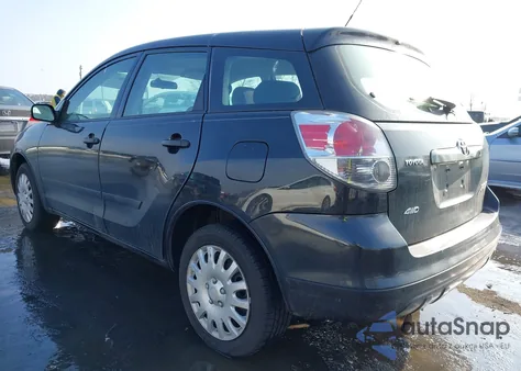 2006 Toyota Matrix z USA, uszkodzony, nr VIN 2T1LR32E86C557380